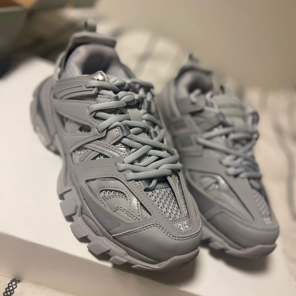Balenciaga: MEN'S TRACK SNEAKER RECYCLED SOLE IN GREY